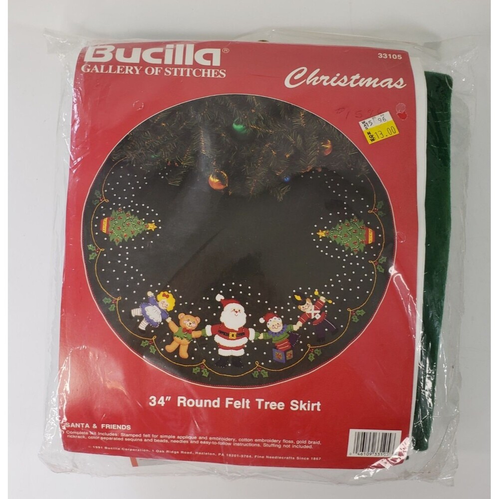 New Vtg Bucilla Embroidery Applique Kit Santa/Friends Christmas Tree Skirt 33105